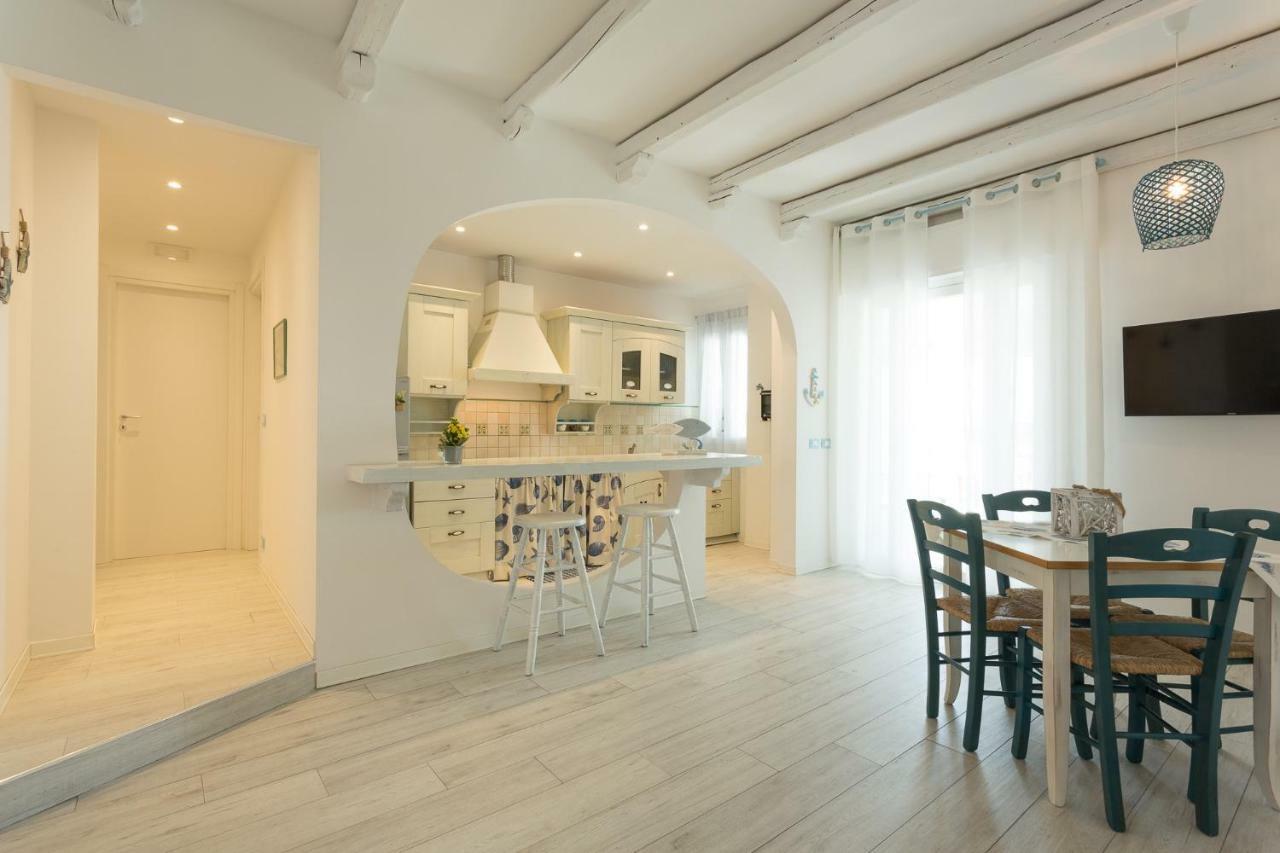 Acqua Azzurra Holiday Home Marina di Ragusa Bagian luar foto