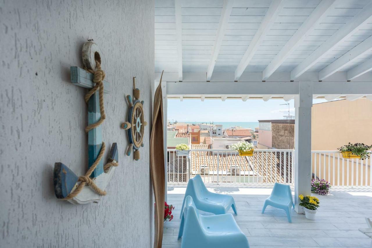 Acqua Azzurra Holiday Home Marina di Ragusa Bagian luar foto